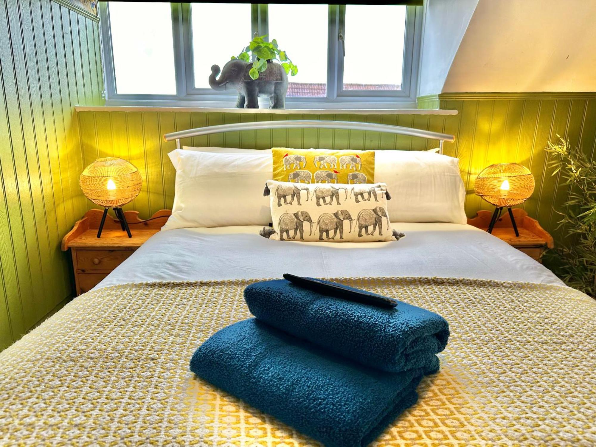 Lemur Lodge - Boutique Apartments - Short Stroll To The Beach Bournemouth Buitenkant foto