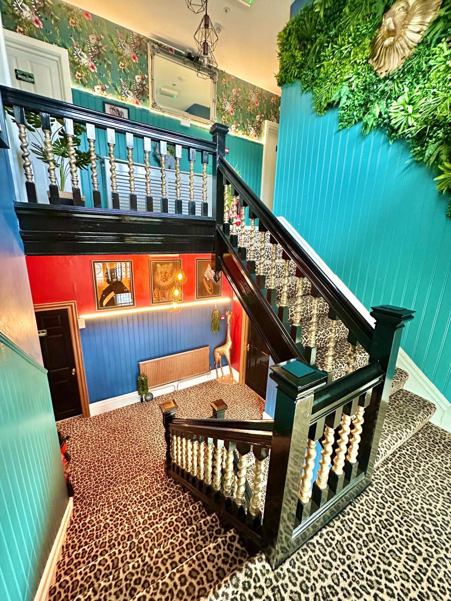 Lemur Lodge - Boutique Apartments - Short Stroll To The Beach Bournemouth Buitenkant foto