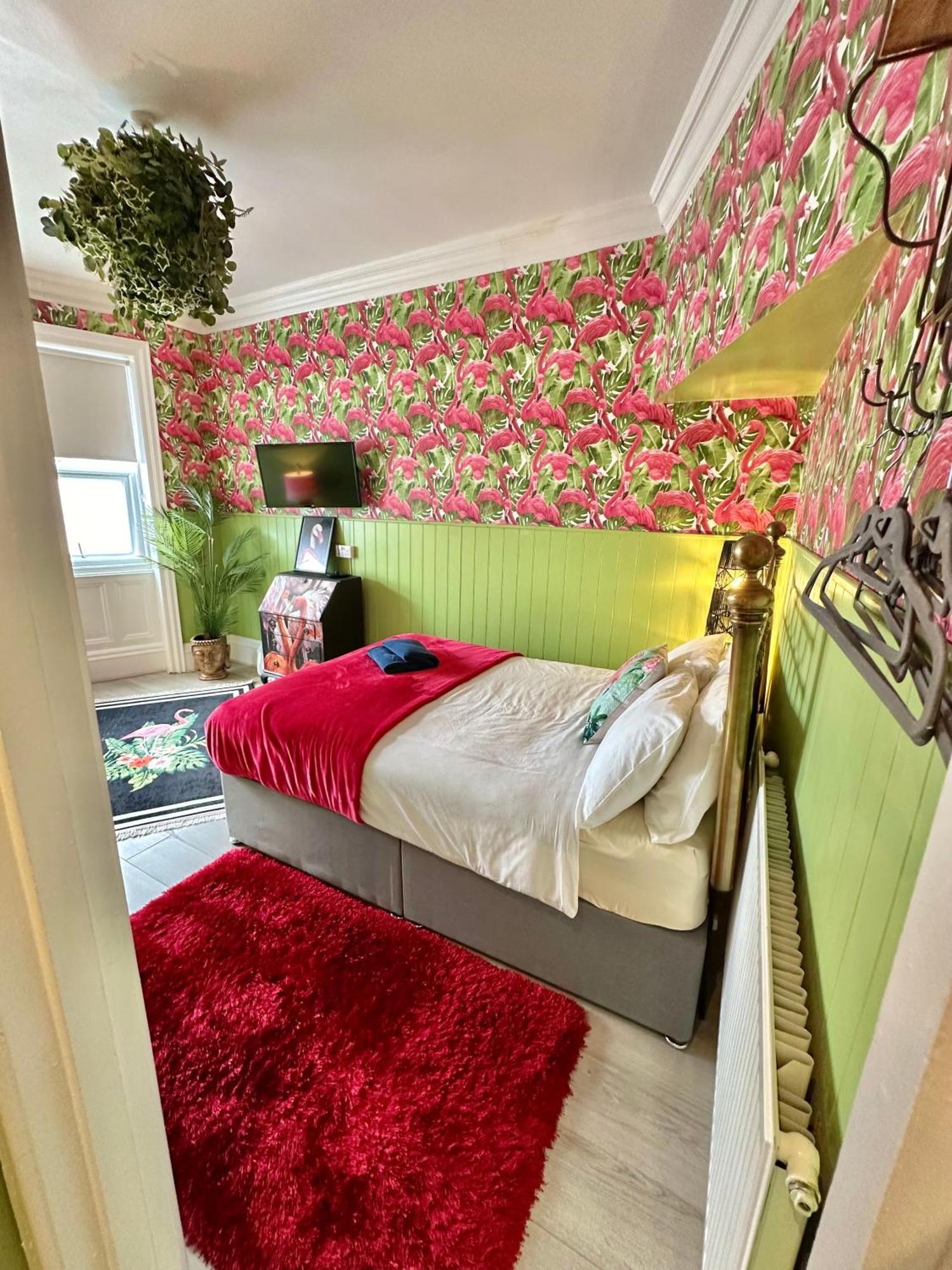 Lemur Lodge - Boutique Apartments - Short Stroll To The Beach Bournemouth Buitenkant foto